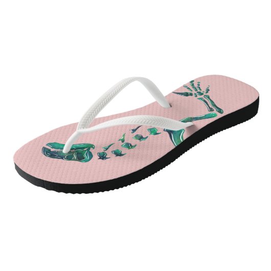 Opal Iguanodon Dinosaur Badesandalen (Schrägansicht)