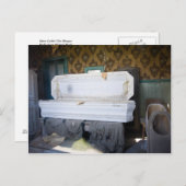 Open Casket City Morgue Postkarte (Vorne/Hinten)