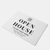 Open House l Real Anwesen Black & White Willkommen Fußmatte (Schrägansicht)