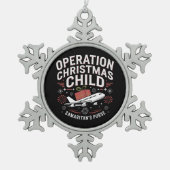 Operation Weihnachtskindersonnenfamilie Matching Schneeflocken Zinn-Ornament (Vorderseite)
