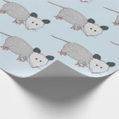 Opossum-Überraschung Geschenkpapier (Ecke)