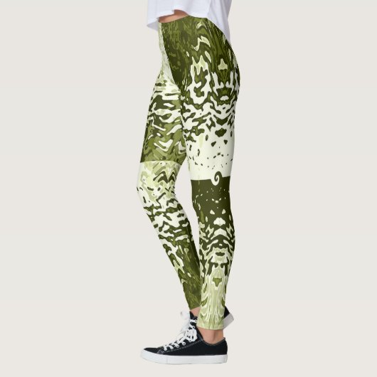 Opposites Attract Leaf Green Leggings (Links)