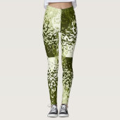 Opposites Attract Leaf Green Leggings (Vorderseite)