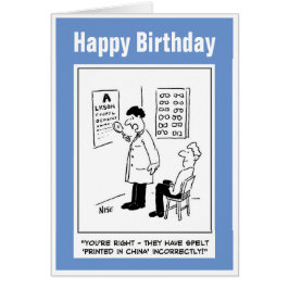 Optiker, der einen Augentest durchführt