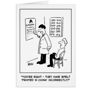 Optiker, der einen Augentest durchführt