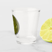 Optische Illustration 3D-Doppelseite mit Zitronenf Schnapsglas (Rechts)