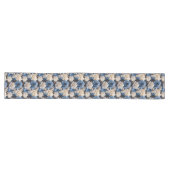 Opulent Blue and Ivory Floral Table Runner Großer Tischläufer (Horizontal)