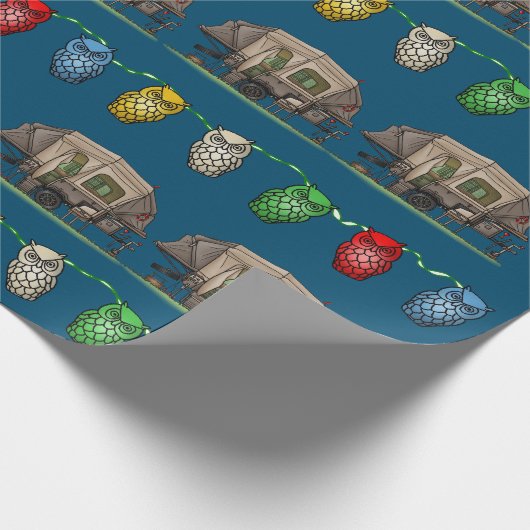 Opus 4 Pop Up Camper RV Happy Camping Geschenkpapier (Ecke)