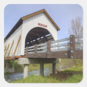 OR, Jackson County, McKee Covered Bridge Quadratischer Aufkleber