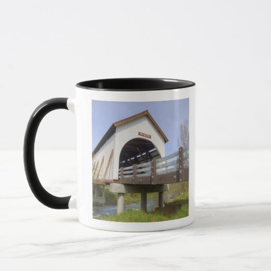 OR, Jackson Landkreis, McKee Covered Bridge Tasse (Links)