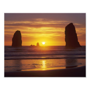 OR, Oregon-Küste, Cannon Beach, Meeresstapel bei Fotodruck