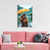 Orang-Utan mit orangefarbenem Regenschirm Leinwanddruck (Insitu (Wohnzimmer))