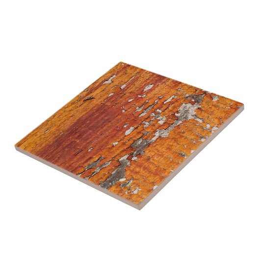 Orange abblätternde Farbe Fliese (Seite)