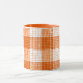Orange and White Bold Checkered Plaid Design Tasse (Zentrum)