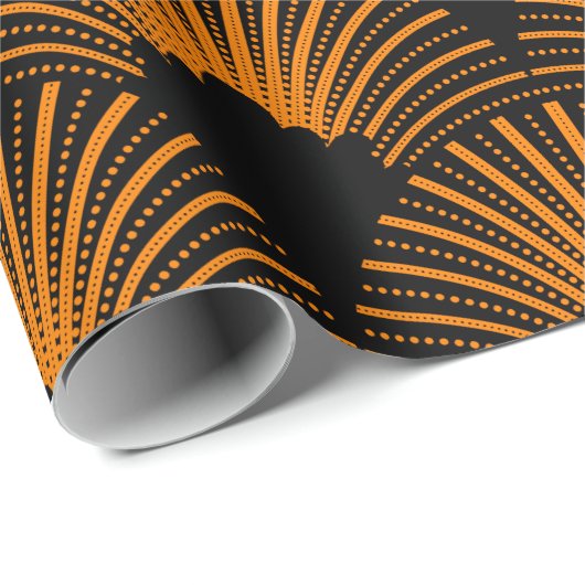 Orange Art-Deko-Muster auf schwarzem Hintergrund Geschenkpapier (Rolleneckpunkt)