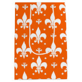 Orange Background Fleur-de-lis Muster Design Mittlere Geschenktüte (Rückseite)