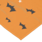 Orange Bat Halloween Tischtuch Tischdecke (Schrägansicht)