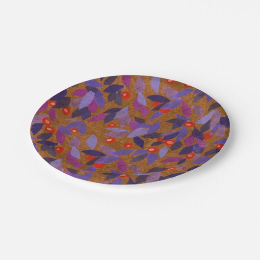 Orange Berries Lila Blätter Einfaches Blumenmuster Pappteller (Schrägansicht)