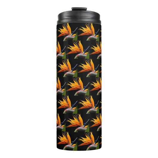 Orange Bird of Paradise Bloom Pattern auf Schwarz Thermosbecher (Vorderseite)