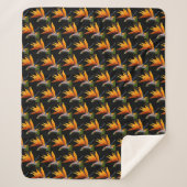 Orange Bird of Paradise Pflanze Pattern auf Schwar Sherpadecke (Vorderseite)