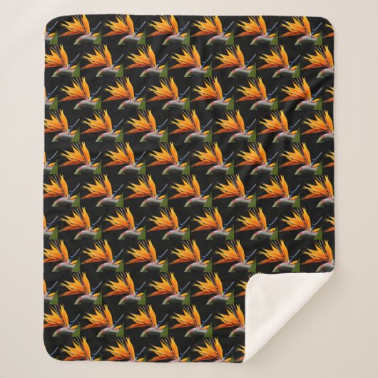 Orange Bird of Paradise Pflanze Pattern auf Schwar Sherpadecke (Vorderseite)