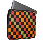 Orange Black Checkered Gingham Pattern Laptopschutzhülle (Vorne Rechts)