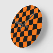 Orange Black Checkered Karo Pattern Runde Wanduhr (Winkel)