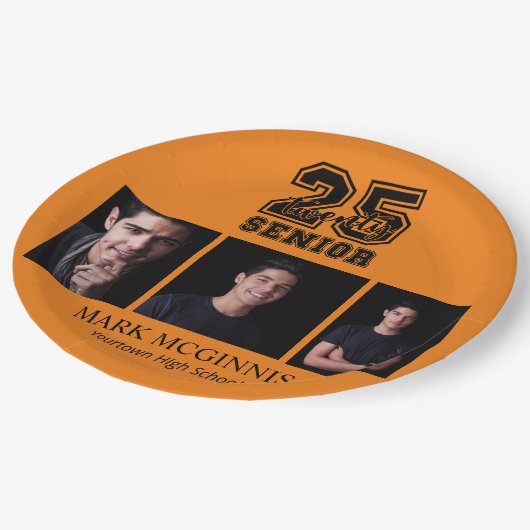 Orange Black Class 2025 Abschluss Foto Pappteller (Schrägansicht)