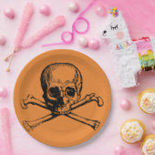 Orange Black Cool Pirate Skull Halloween-Party Pappteller (Party)