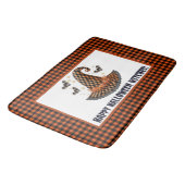 Orange & Black Gingham Halloween Hexenhut Willkomm Badematte (Schrägansicht)