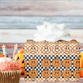 Orange Black Retro Rad Pumpkin Checkered Halloween Geschenkpapier