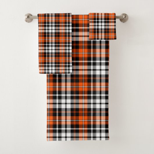 Orange Black White Plaid Tartan Pattern Design  Badhandtuch Set (Insitu)