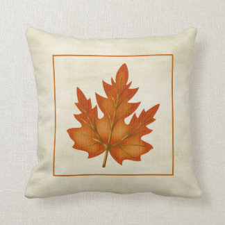 Orange Blatt-Herbstsaison-themenorientierter Kissen