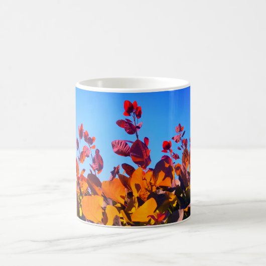 Orange Blätter im Herbst! Kaffeetasse (Mittel)