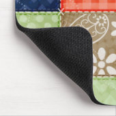 Orange, Blau, Braun und Salbeigrün Patchwork-Look Mousepad (Ecke)