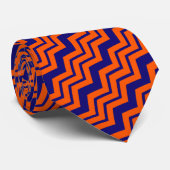 Orange Blau Chevron Zickzack-Design  Krawatte (Gerollt)