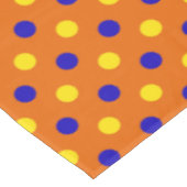 Orange Blau Gelb Punkte Design Tischdecke (Schrägansicht)