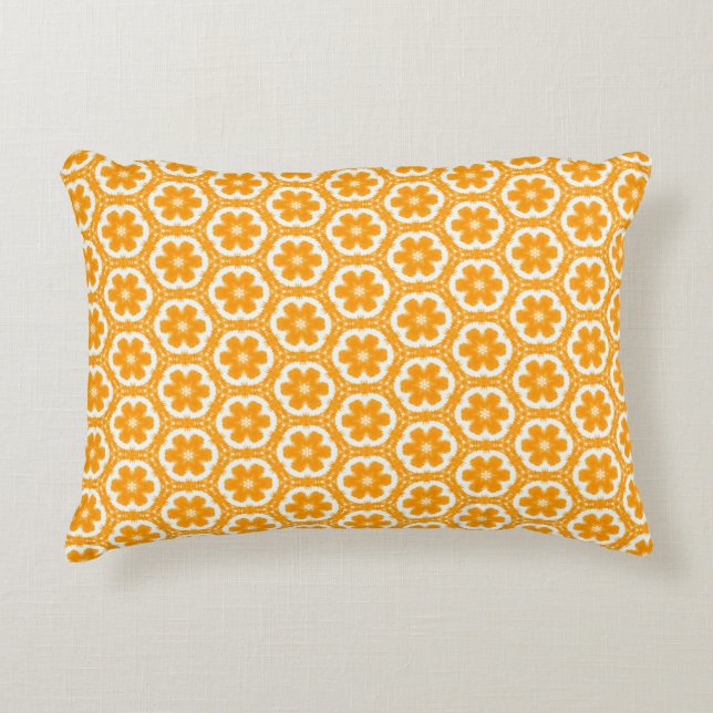 Orange Bloral Accent Pillow Dekokissen (Vorderseite)