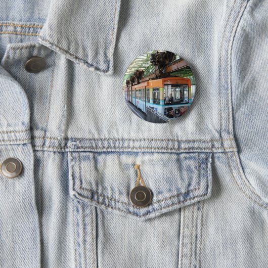 Orange Blue Wuppertal Floating Train Button (Beispiel)