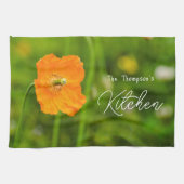 Orange blühende Mohnblume Blume auf grünem Individ Geschirrtuch (Horizontal)