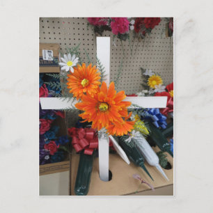 Orange Blume und Kreuz Postkarte