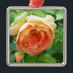 Orange Blush Rose Ornament Aus Metall<br><div class="desc">Romantisches altes Modeland Klassik leicht rötlich-orange/pfirsichfarbene Rose</div>