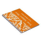 Orange Bold Mod Damask mit benutzerdefiniertem Tex Notizblock (Rechte Seite)