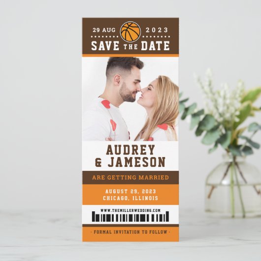 Orange Brown Basketball Save the Date Ticket Einladung (Stehend Vorderseite)
