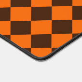 Orange Brown Diamond Schachbrett Pattern Schreibtischunterlage (Ecke)