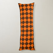 Orange Brown Diamond Schachbrett Pattern Seitenschläferkissen (Rückseite (Vertikal))