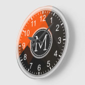 Orange Brown Mosaik Modern Monogram Große Wanduhr (Winkel)