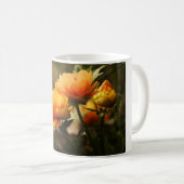 Orange Butterfly und Blume Kaffeetasse (VorderseiteRechts)