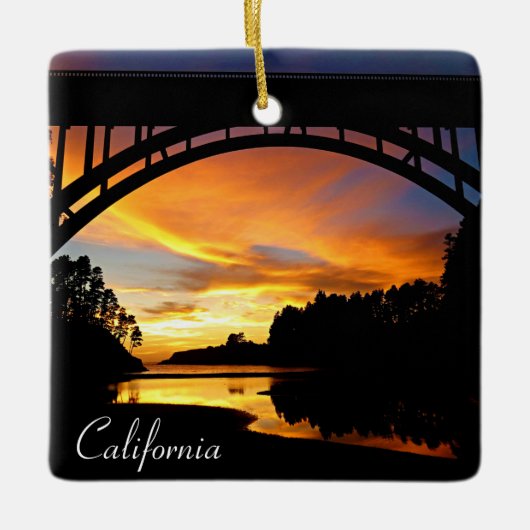 Orange California Coastal Sunset unterhalb der Brü Keramikornament (Vorderseite)
