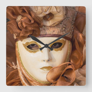 Orange Carnival costume, Venice Quadratische Wanduhr